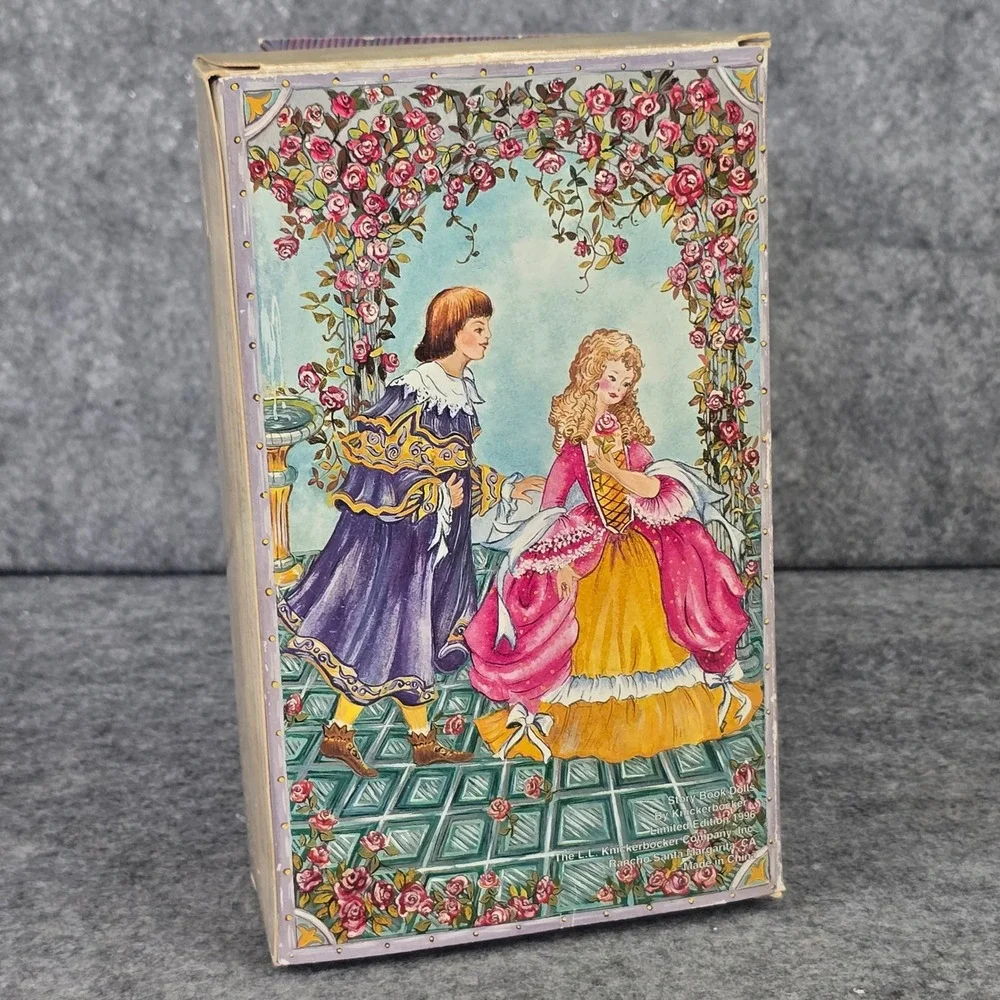 Knickerbocker‎ Beauty and the Beast Doll Girls  Magenta Gold Story Book 1996